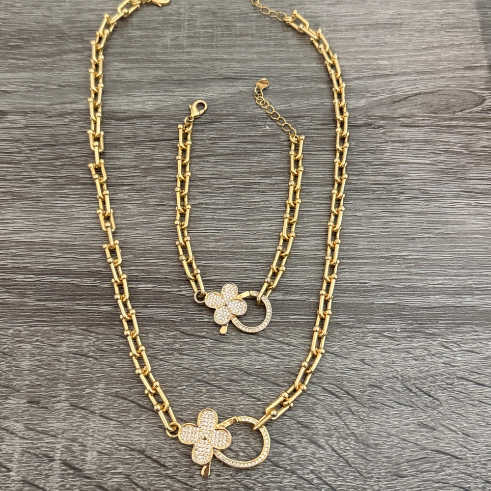21KT GOLD-PLATED CHAIN NECKLACE AND BRACELET